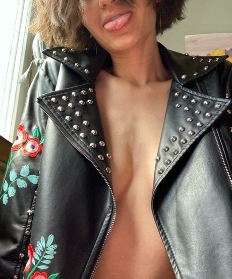 fun milf onlyfans hd pics