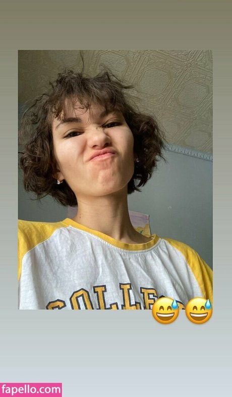 busty solo onlyfans hot photo