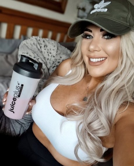 GailScott star pretty photos