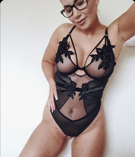 GailScott model xxx pics