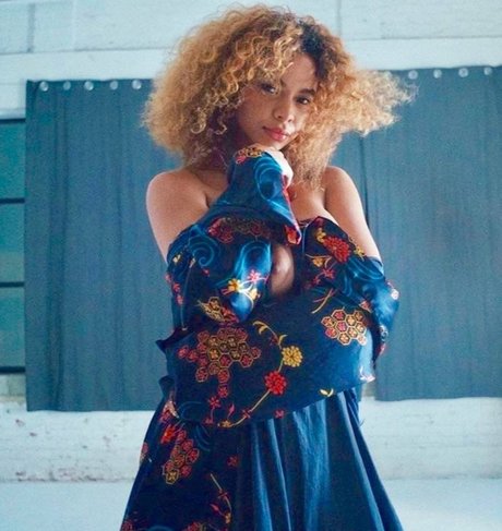 Crystal Westbrooks pornstar hot photos