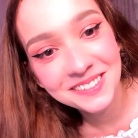 LilyLanska Photo Gallery