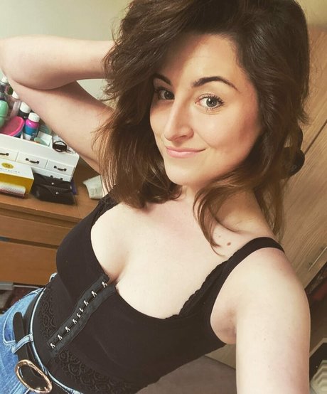 Rebecca Gilliland free actress image