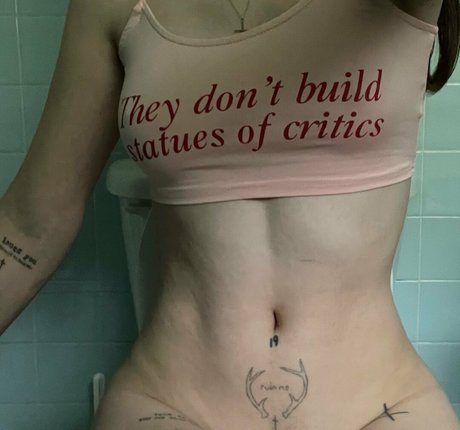 Ethel Cain hd star pictures