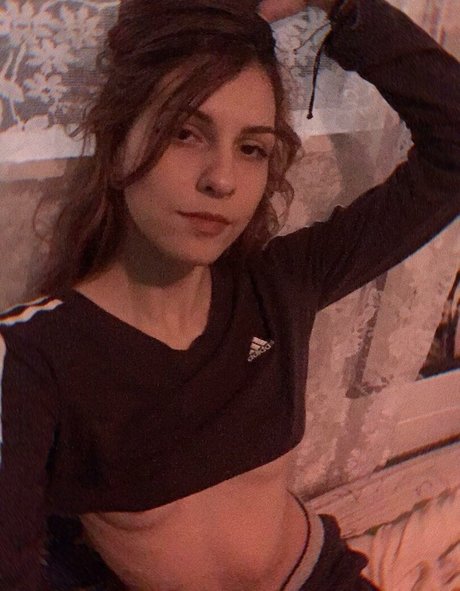 Fada Latina model sexy pic