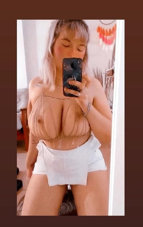 muscle girls onlyfans top image