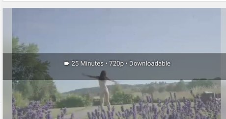 Dineyland star exclusive pic