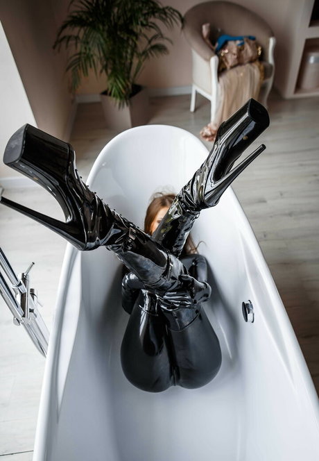 Vuranja pretty pornstar galleries