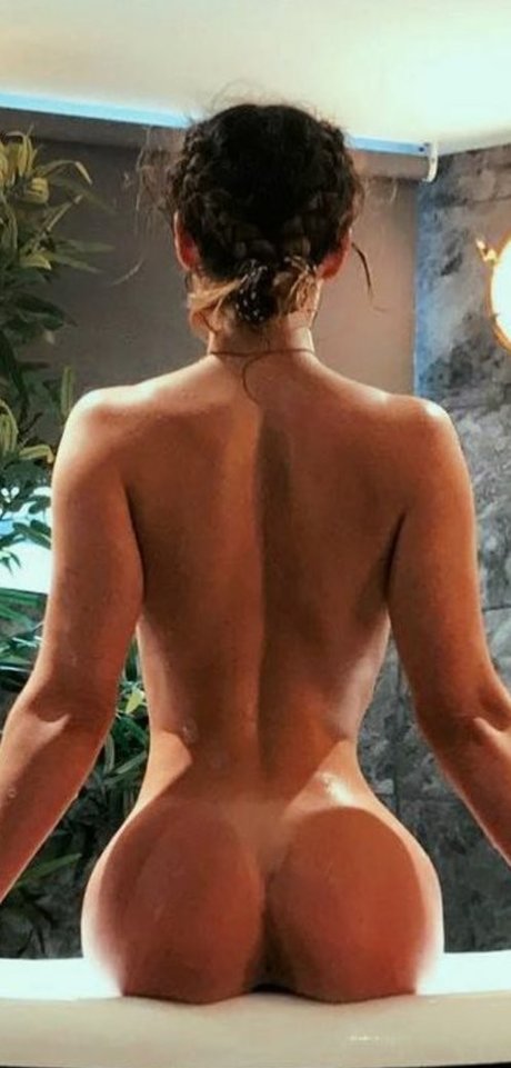 Rosie Axonn hd model pics