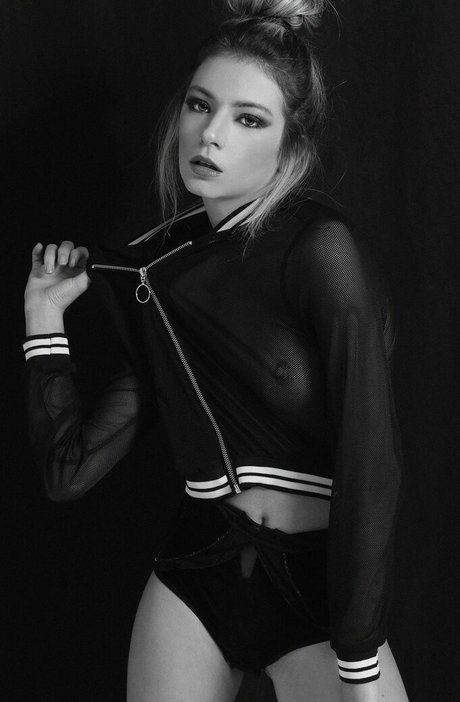 blonde milf big tits onlyfans sexy pictures