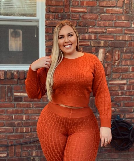 thick trans onlyfans xxx photos