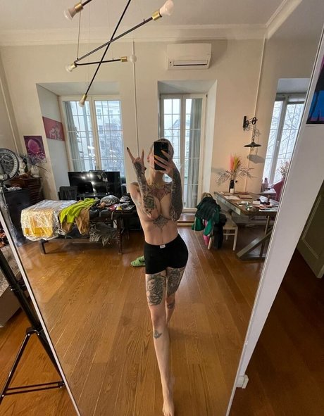 Tory Inve art actress archive