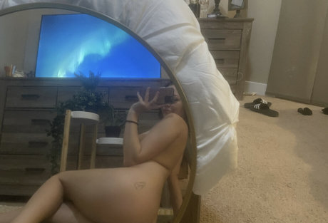 Raerobertsonn pornstar nice pic