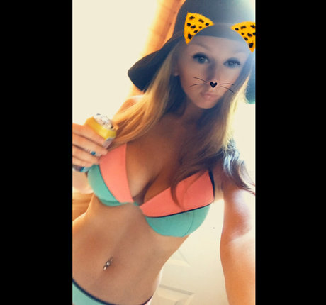 army milf onlyfans naked archive