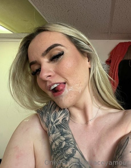 ebony onlyfans nude images