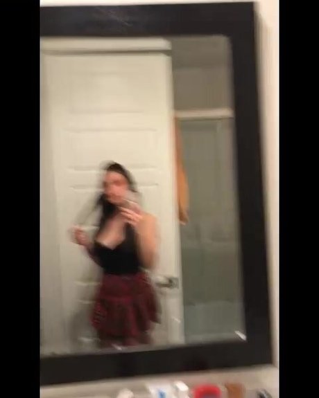 Sofia Addotta star art pictures