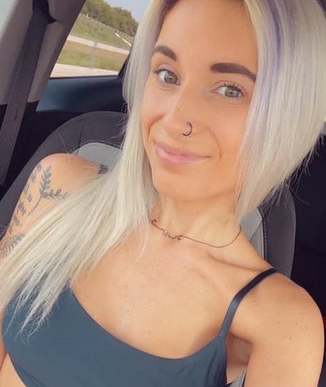 emilyrenee94 nice pornstar gallery