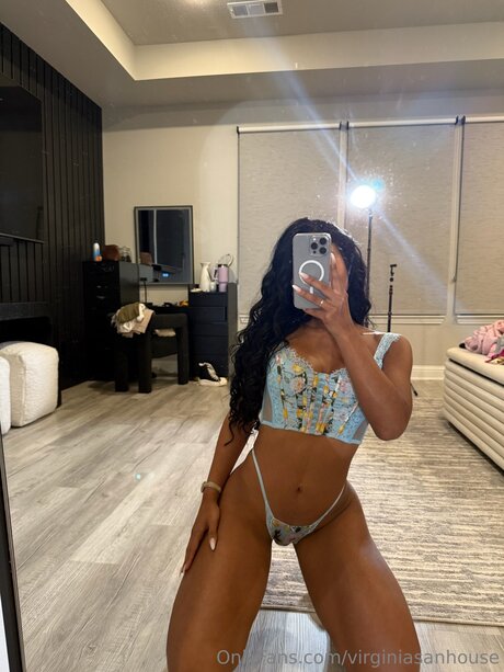 FitBabeXOXO model nice gallery