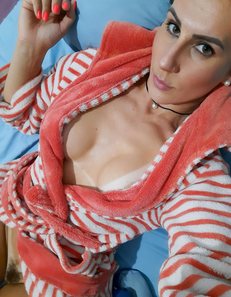 old young lesbian onlyfans art nude photos