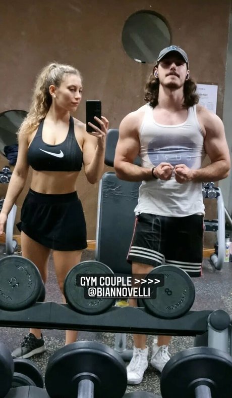 Bianca Novelli model nudes images