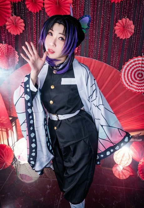 Akicoser model top img