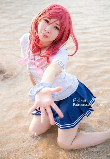 Akicoser sex star photo