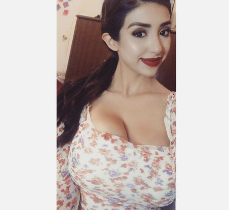 shemale fucks girl onlyfans adult images