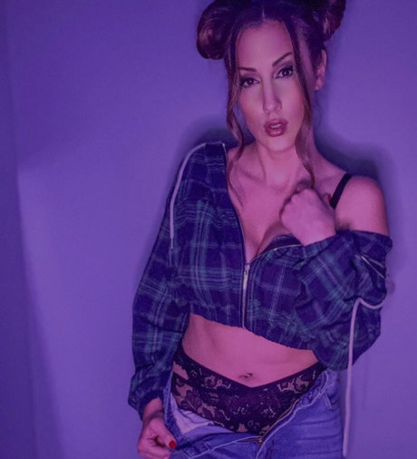 Heather Jade pornstar naked image