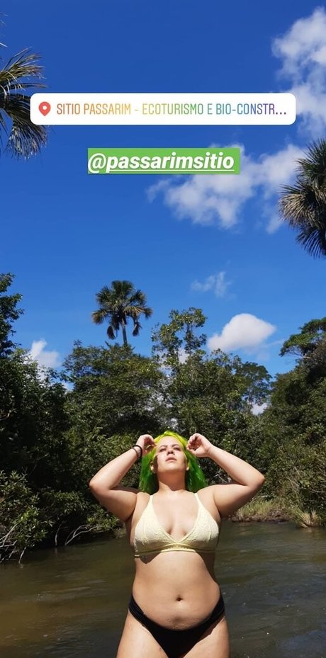 Karol Lannes pretty pornstar img