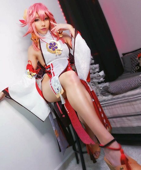 Nanda Kondo art model images