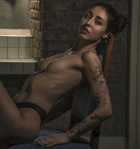 _naissance nudes actress pic