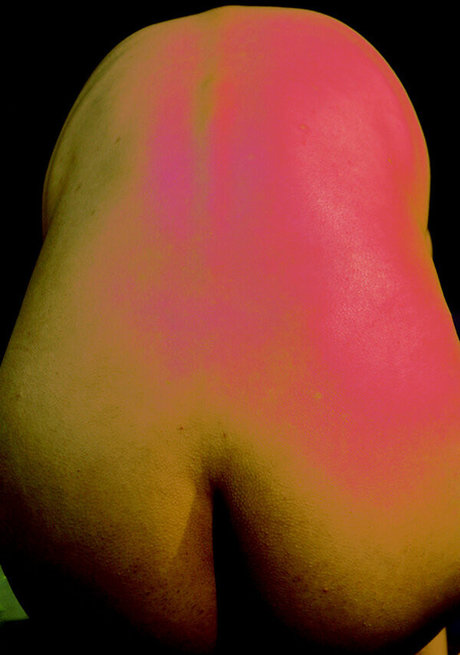 _naissance naked model pictures