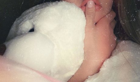 Myropesbunny nice model image