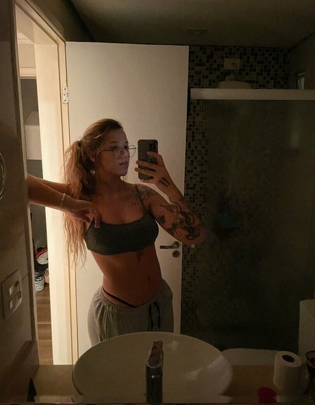 Elanadara pornstar top images