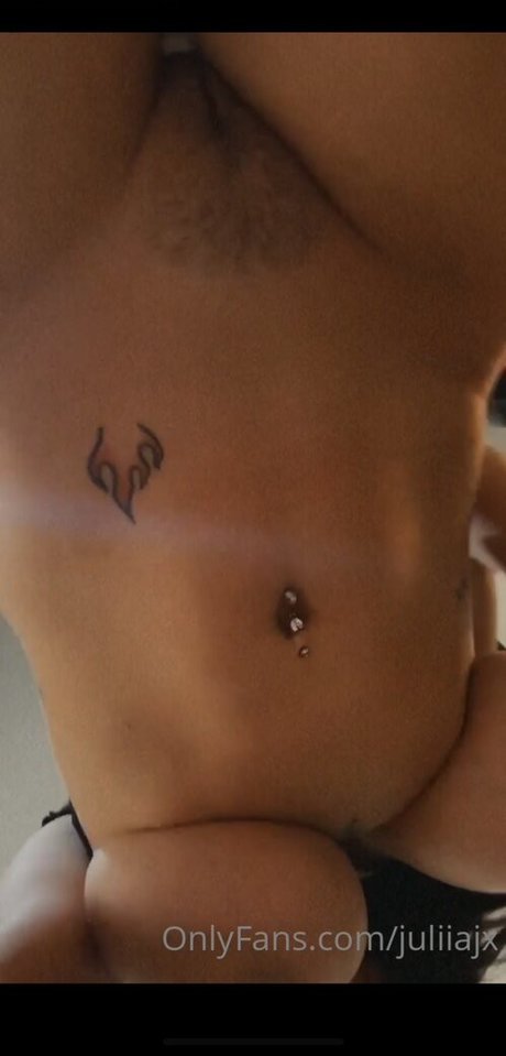 juliiajx exclusive model archive