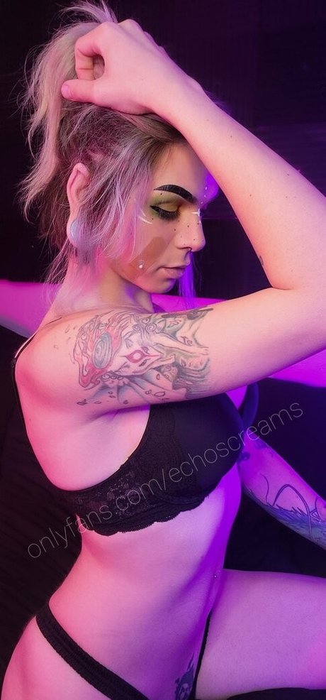 Echo Olsson sex model photos