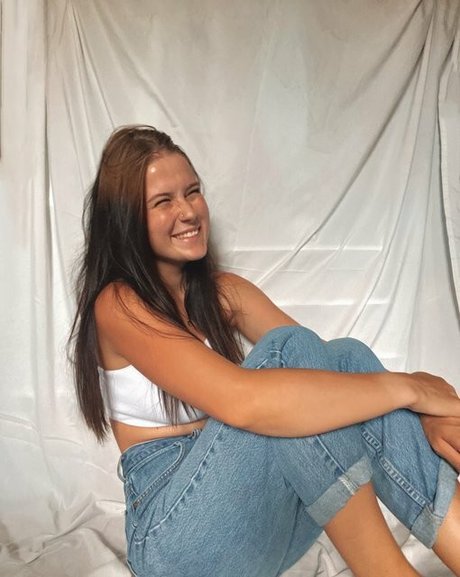 famous asian onlyfans perfect photo