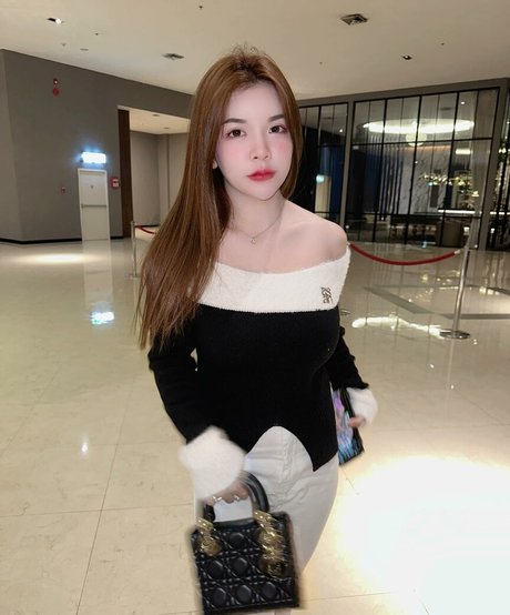 naked princess onlyfans free xxx pics