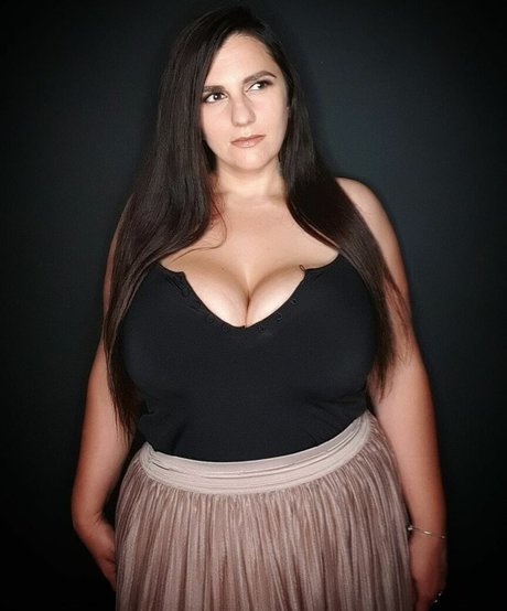 Blaga Sabeva star erotic image