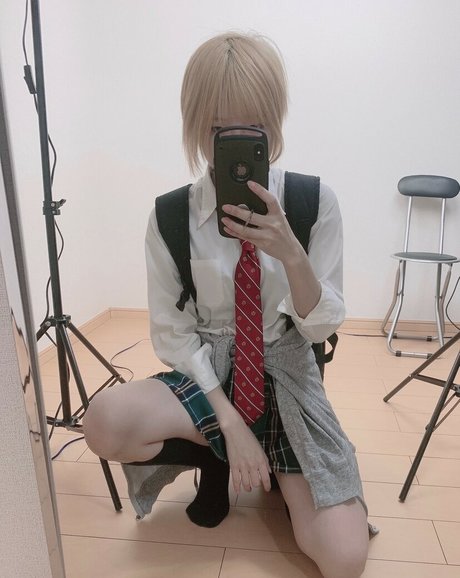 Otogi Shikimi sexy pornstar gallery