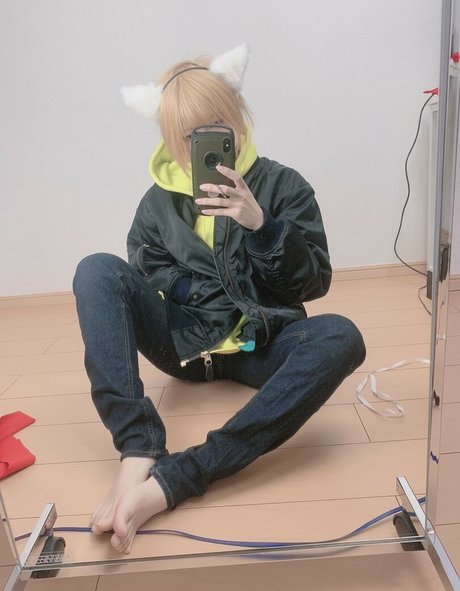 asian couple onlyfans adult image