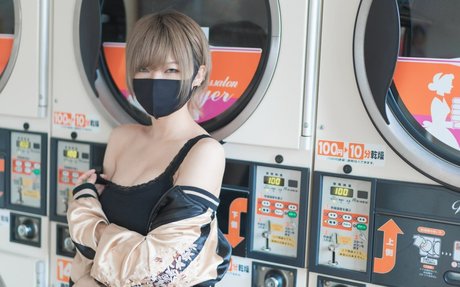 Otogi Shikimi sexy pornstar galleries