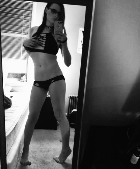 Ava Shade star xxx photos