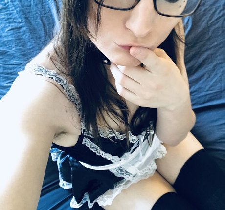 Ava Shade star sexy photo