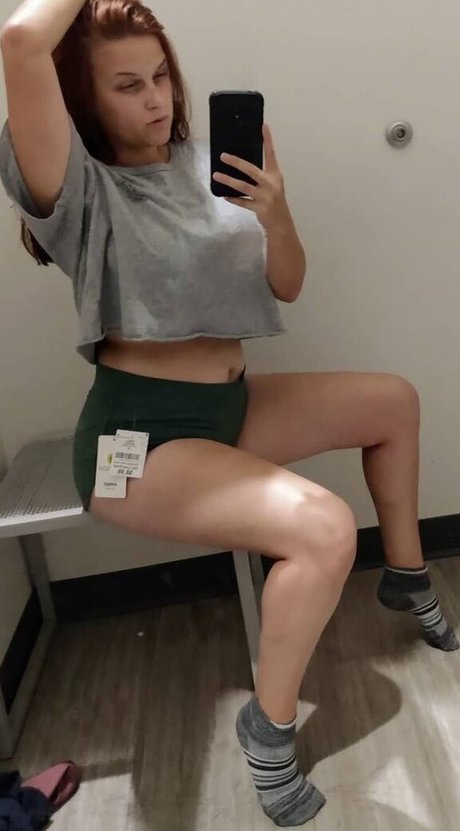 Tnbaecker art actress pic