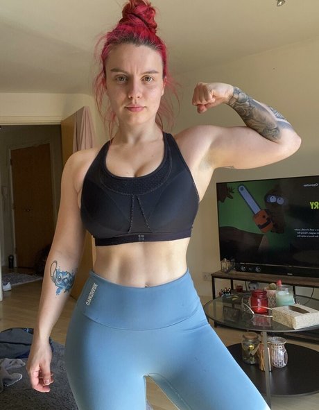 Scottish Chloe star img