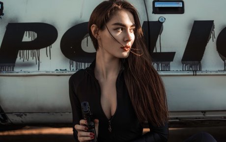 Diana Elias art actress gallery