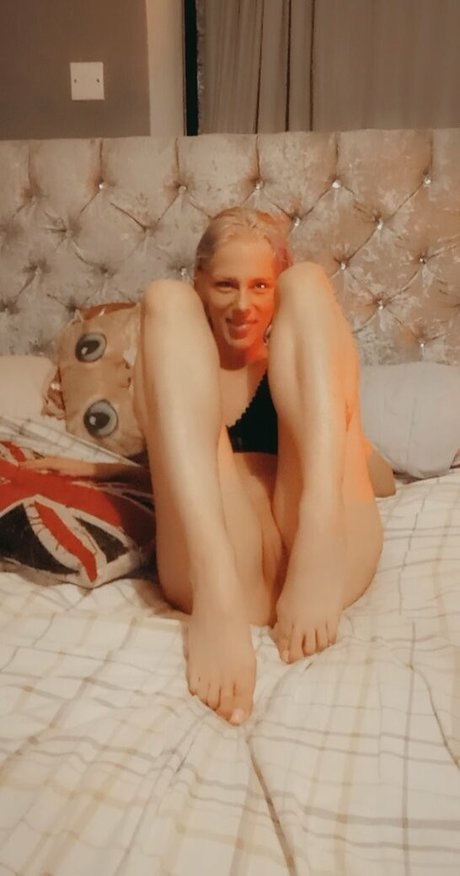 Stacey Louise art pornstar archive