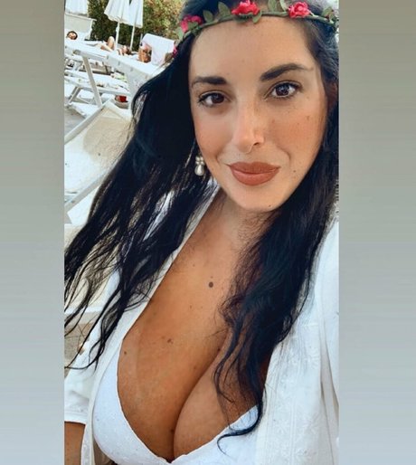 Valeria Vela model nice image