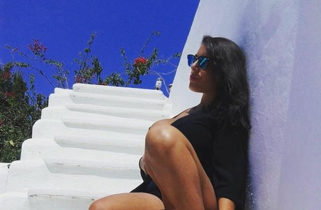 Valeria Vela model perfect img